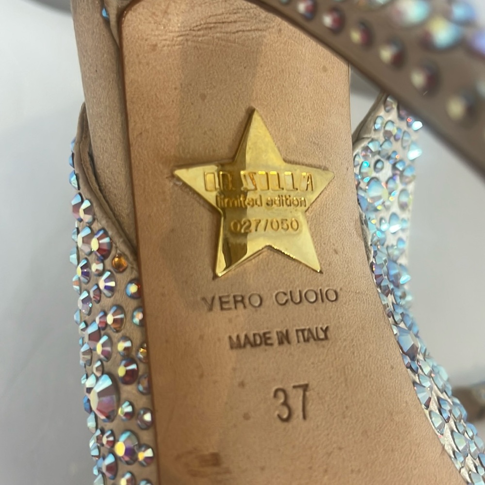 Le Silla Crystal Limited Platform Sandal - Picture 10 of 17